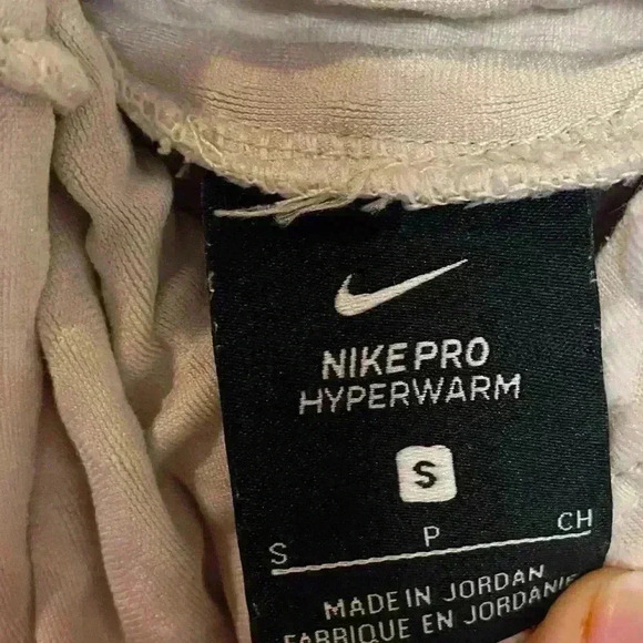 Nike Pro HyperWarm Women’s Pullover Sweater Long Sleeve Cream - Picture 3 of 5